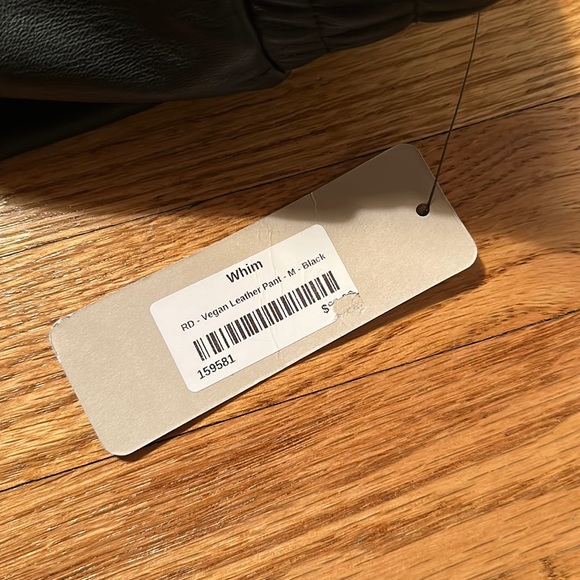 RD Style Vegan Leather Joggers size: M - Picture 3 of 4